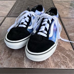 Vans womens old school galaxy and black sneakers 5.5